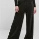 Дамски панталон с широки крачоли в черен цвят Urban Classics Ladies Straight Pants, Панталони - Hoodstyle.bg