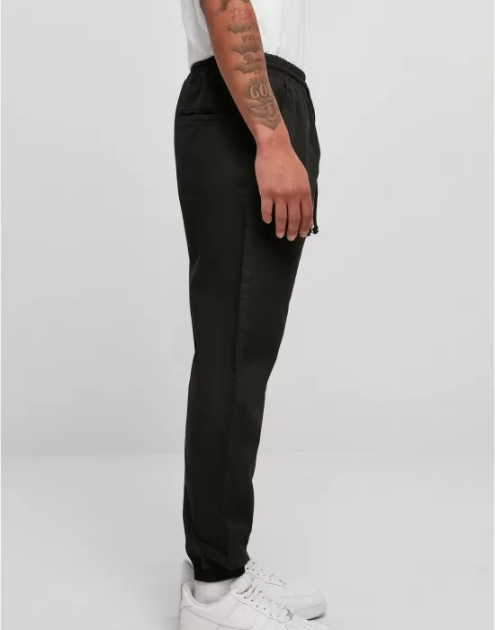 Мъжко долнище в черен цвят Urban Classics Basic Pants, Долнища - Hoodstyle.bg