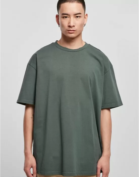 Мъжка тениска в цвят маслина Urban Classics Garment Dye, Тениски - Hoodstyle.bg