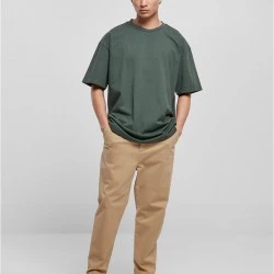 Мъжка тениска в цвят маслина Urban Classics Garment Dye