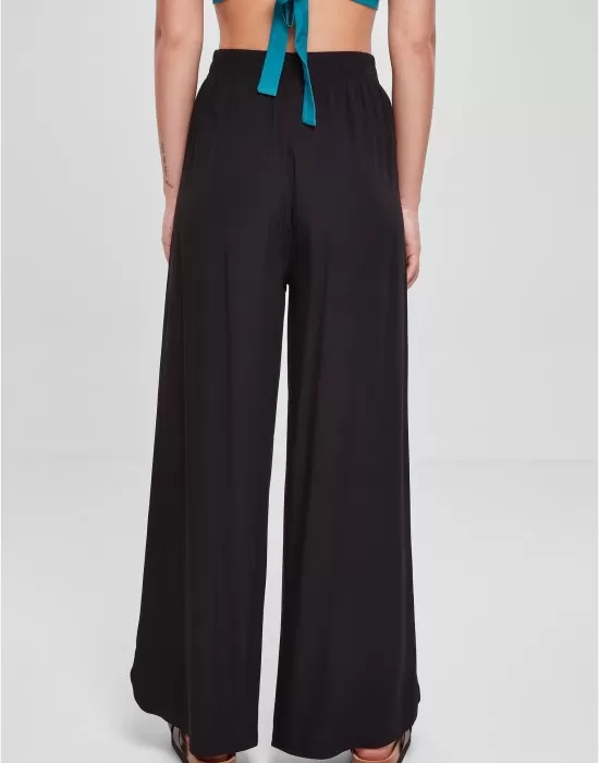 Дамски широк панталон в черен цвят Urban Classics Ladies Pants, Панталони - Hoodstyle.bg