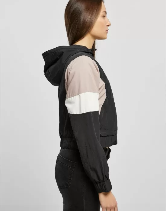 Дамско късо пролетно с качулка яке в черен цвят Urban Classics Crinkle Jacket, Якета - Hoodstyle.bg