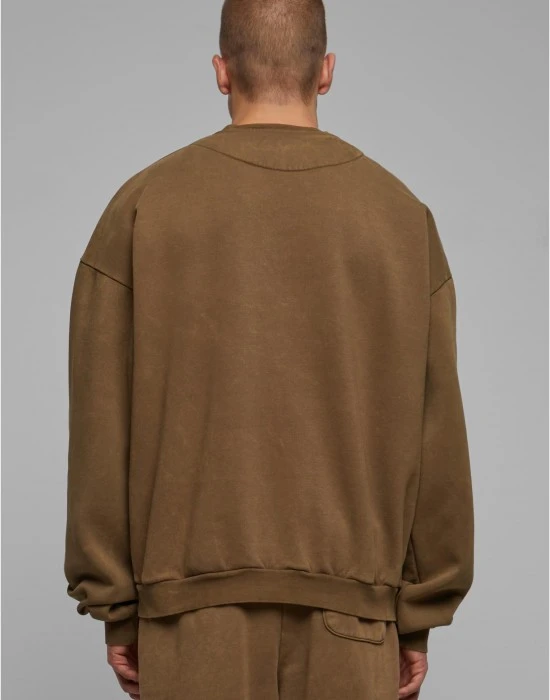 Мъжка блуза в кафяво Urban Classics Acid Washed Crew, Блузи - Hoodstyle.bg