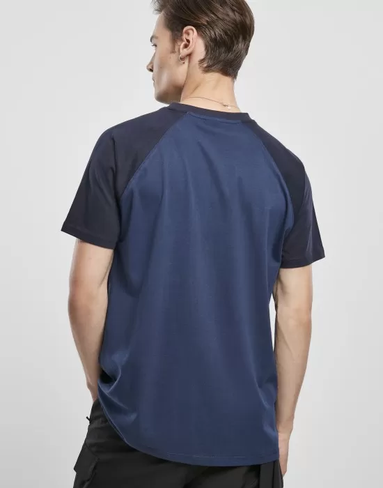 Мъжка тениска в тъмносиньо и черно Urban Classics Raglan Contrast, Тениски - Hoodstyle.bg