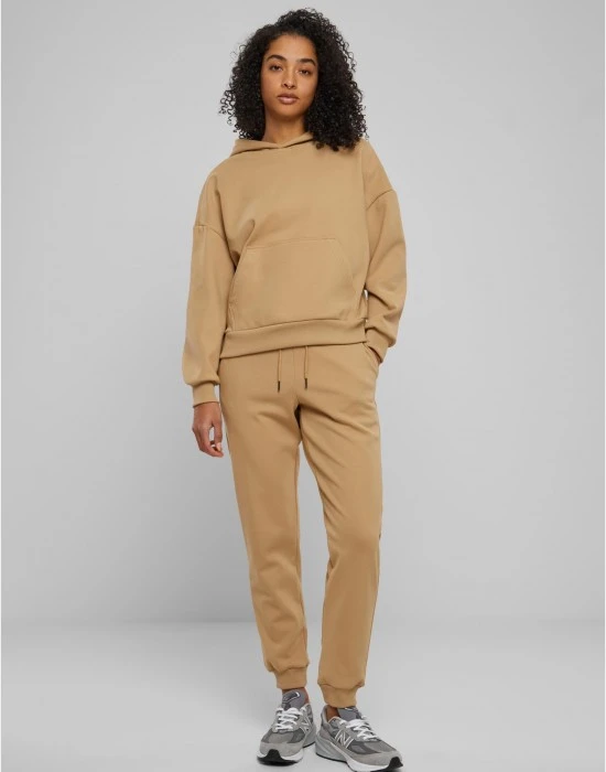 Дамски суичър в кафяво Urban Classics Ladies Cozy Oversized, Суичъри - Hoodstyle.bg