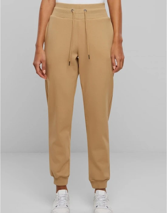 Дамско долнище в кафяво Urban Classics Ladies Cozy Sweatpants, Долнища - Hoodstyle.bg