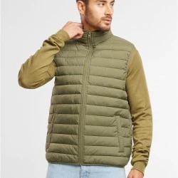 Мъжка грейка в цвят маслина Urban Classics Basic Vest