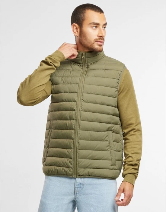 Мъжка грейка в цвят маслина Urban Classics Basic Vest, Горнища - Hoodstyle.bg
