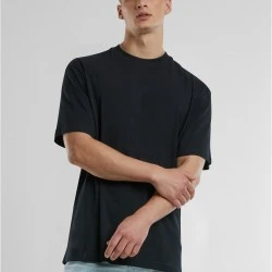 Мъжка тениска в черен цвят Urban Classics UC Signature Logo