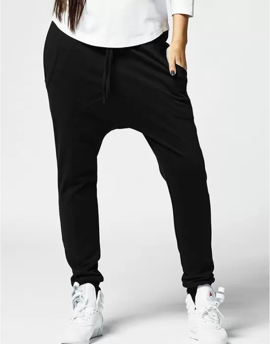 Дамско долнище в черен цвят Urban Classics Sarouel, Долнища - Hoodstyle.bg