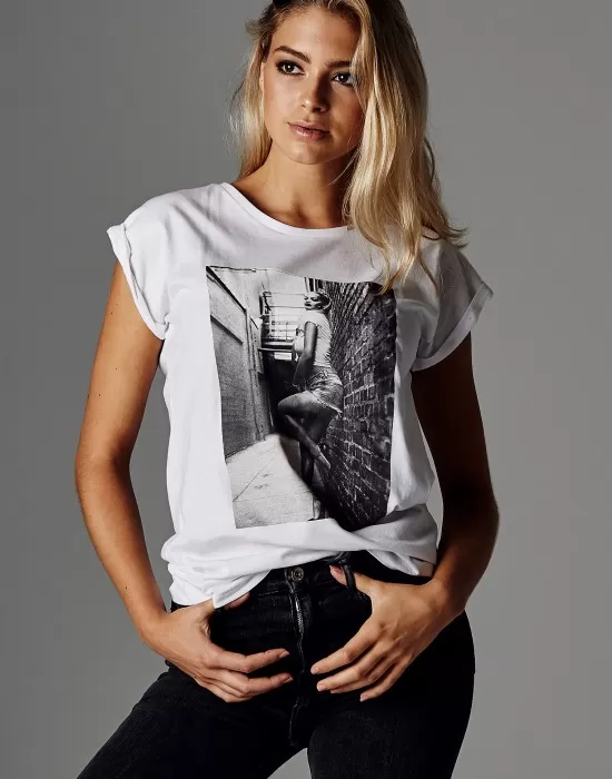 Дамска бяла тениска Merchcode Rita Ora, Тениски - Hoodstyle.bg