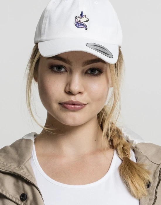 Дамска шапка с козирка Mister Tee Unicorn в бяло, Шапки с козирка - Hoodstyle.bg