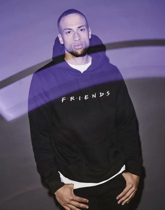 Изчистен черен суичър Friends Logo EMB, Суичъри - Hoodstyle.bg