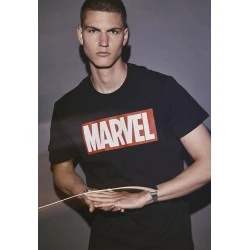 Мъжка тениска Merchcode Marvel Logo в черен цвят