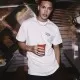 Мъжка тениска Mister Tee Mobamba в бял цвят, Тениски - Hoodstyle.bg