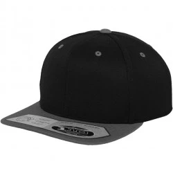 Шапка с козирка 110 Fitted Snapback