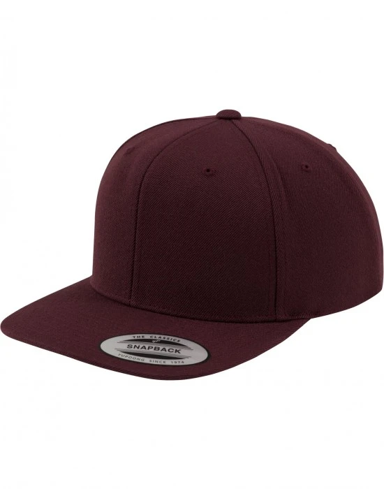 Шапка с козирка в бордо Classic Snapback, Шапки с козирка - Hoodstyle.bg