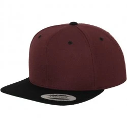 Шапка с козирка в кафяво Mister Tee Classic Snapback 2-Tone