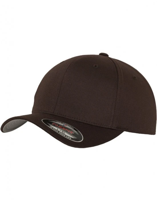 Шапка с козирка в кафяво Flexfit Wooly Combed, Шапки с козирка - Hoodstyle.bg