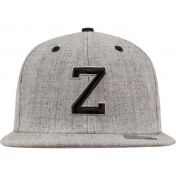 Шапка с козирка в сив и черен цвят Letter Snapback Z 
