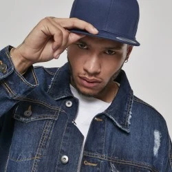 Шапка с козирка в тъмносиньо Organic Cotton Snapback 