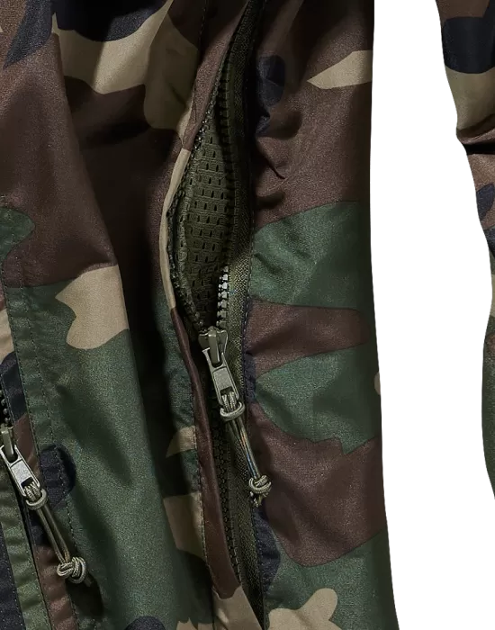 Мъжка лятна ветровка в зелен камуфлаж Brandit woodland, Пролет / Есен - Hoodstyle.bg