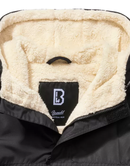 Мъжка дебела ветровка в черен цвят Brandit Woodland, Зимни якета - Hoodstyle.bg