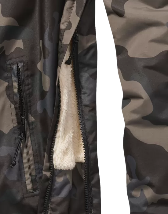 Мъжка дебела ветровка в тъмен камуфлажен цвят Brandit Darkcamo, Зимни якета - Hoodstyle.bg