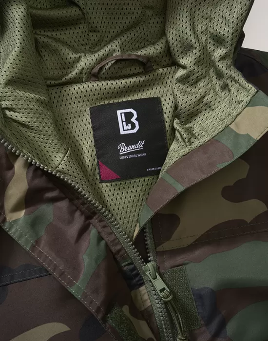 Дамско лятно яке в тъмен камуфлаж Brandit Windbreaker woodland, Якета - Hoodstyle.bg